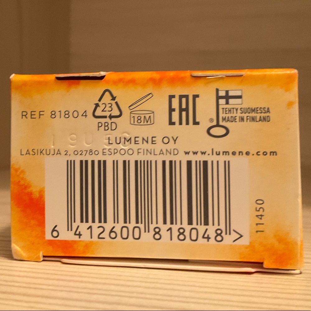 Skincare set -Peter Thomas Roth + EVE LOM + Lumene + Juice Beauty + Estee Lauder - Picture 13 of 13